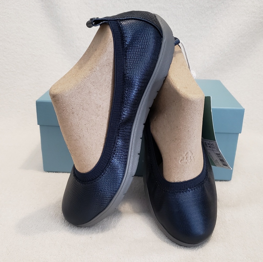 REVITALIGN NAVY ORTHOTIC FLATS SIZE 8.5 NEW